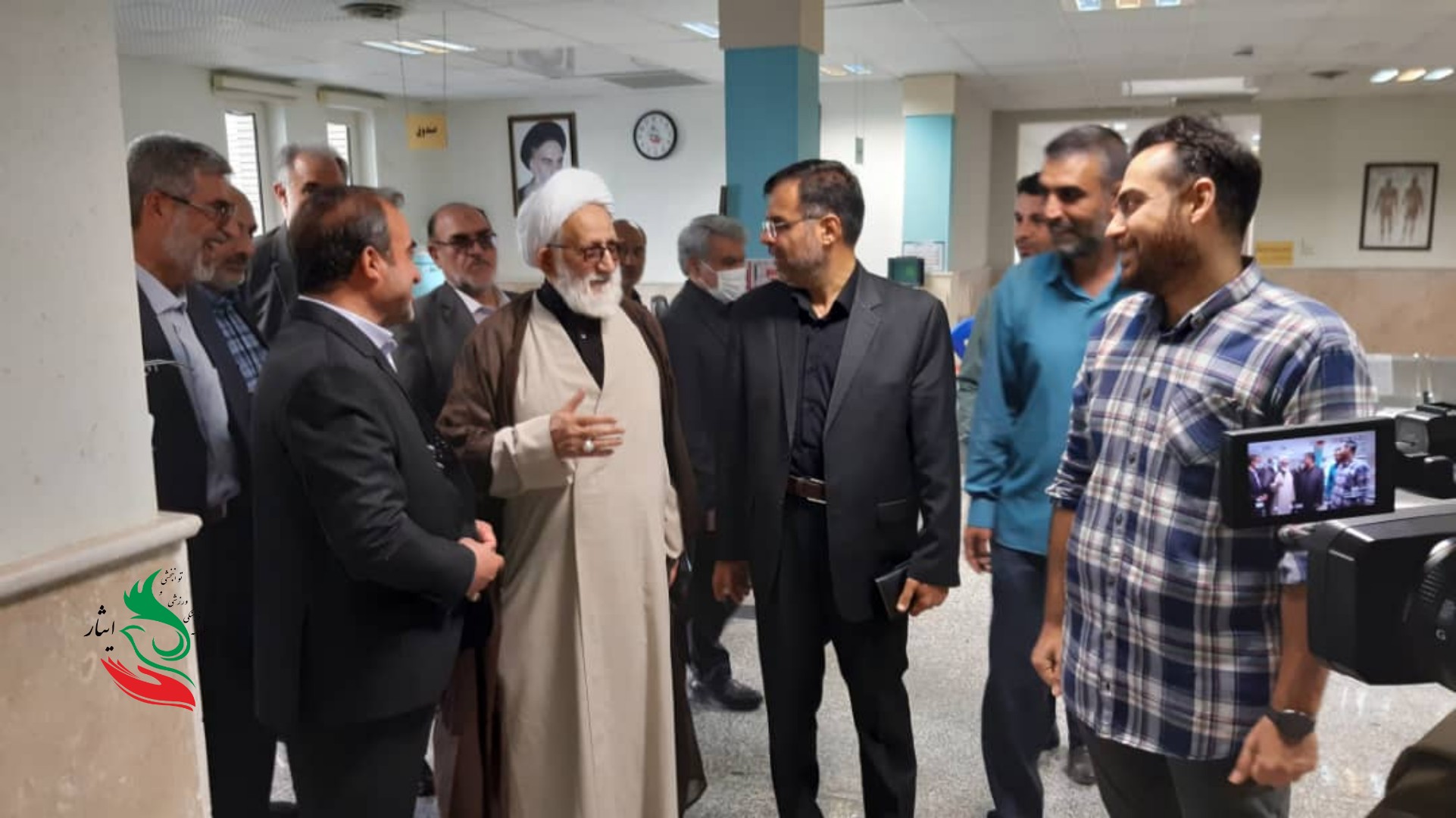 بازدید نماینده‌ی ولی فقیه در بنیاد شهید و امور ایثارگران از ایثار سمنان