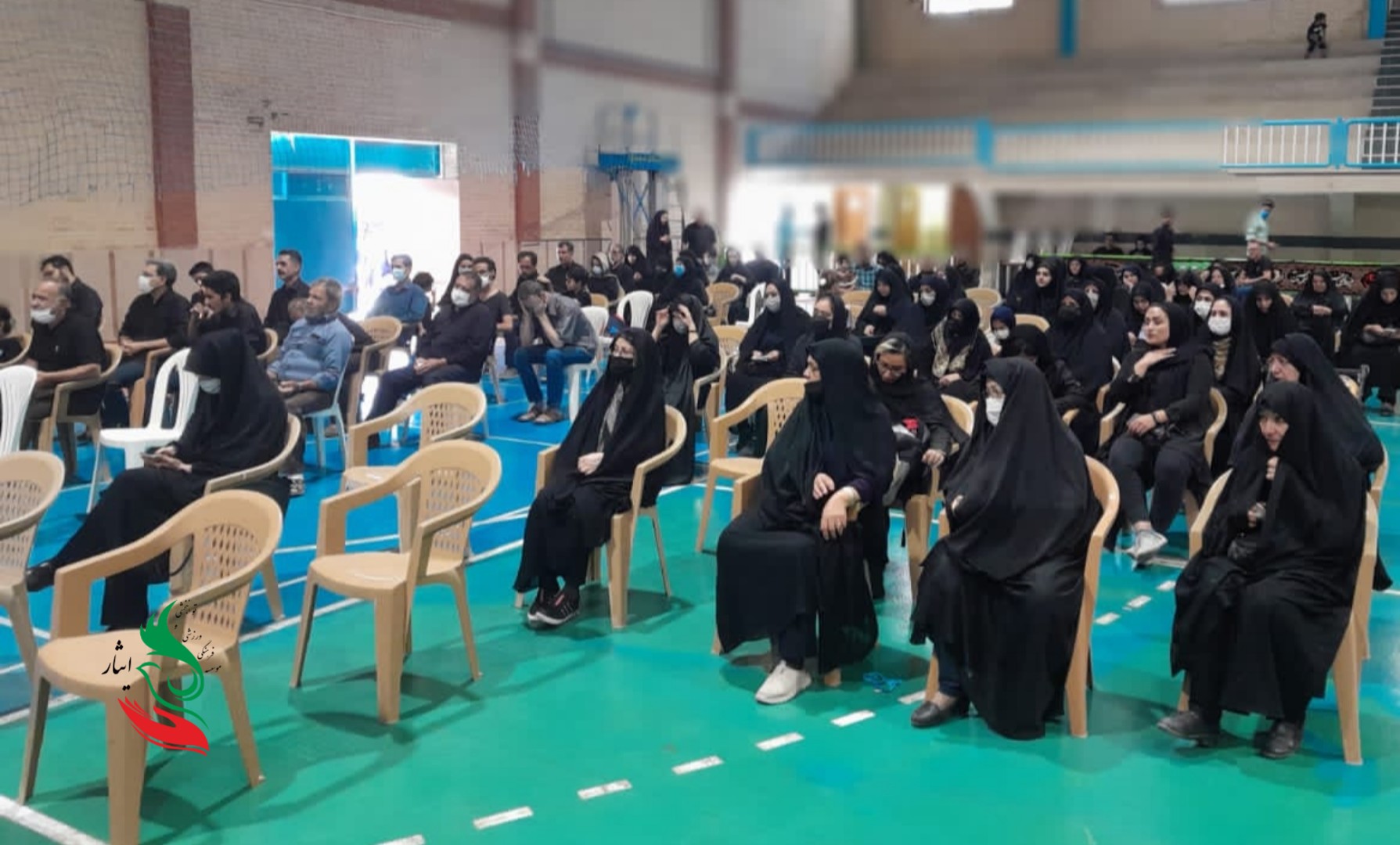 اقامه‌ی عزای حسینی در ایثار اصفهان