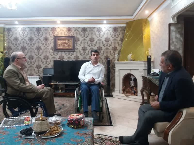 دیدار با هادی خیاط زاده جانباز فتنه 88 به مناسبت روز بصیرت و میثاق امت با ولایت