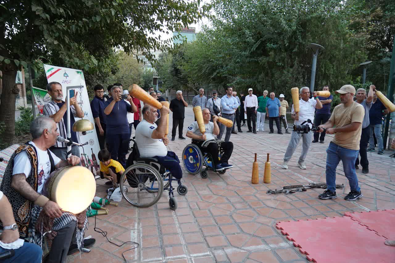 ورزش باستانی جانبازان باشگاه شهید مهرانی در بوستان هنرمندان