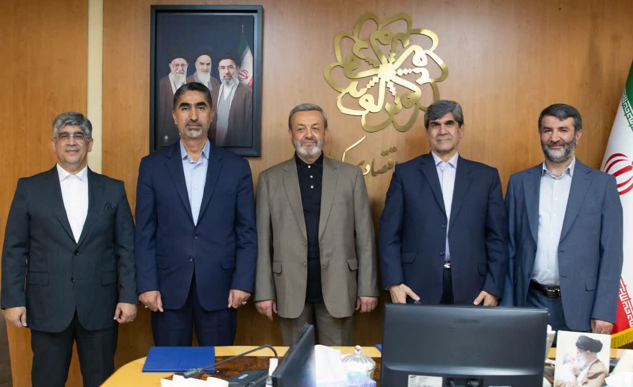 برگزاری جلسه شورای مدیران سازمان اقتصادی کوثر با حضور سرپرست و عضو هیئت‌مدیره مؤسسه ایثار